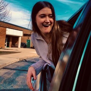 Meet your Posher, Brooke